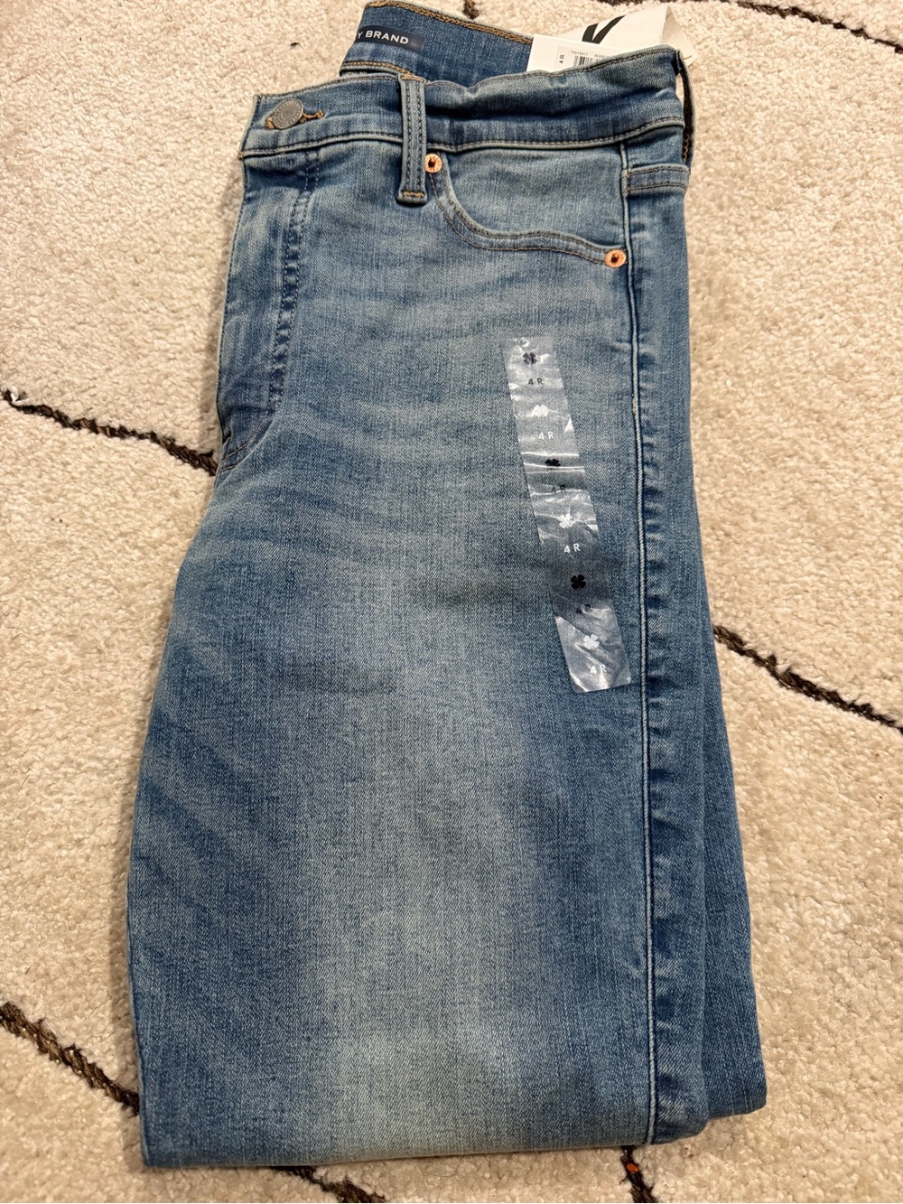 Lucky Brand Women's Faded Blue Skinny Jeans
